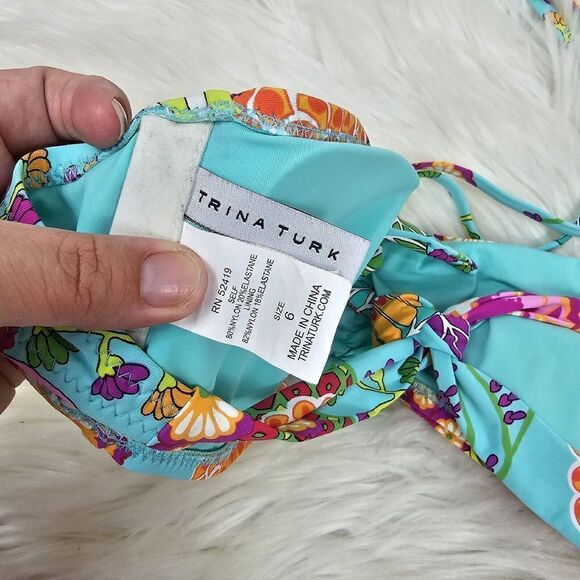 Trina Turk Floral Print Halter Bandeau Size 6 Swim Bikini Top Only - Picture 6 of 7